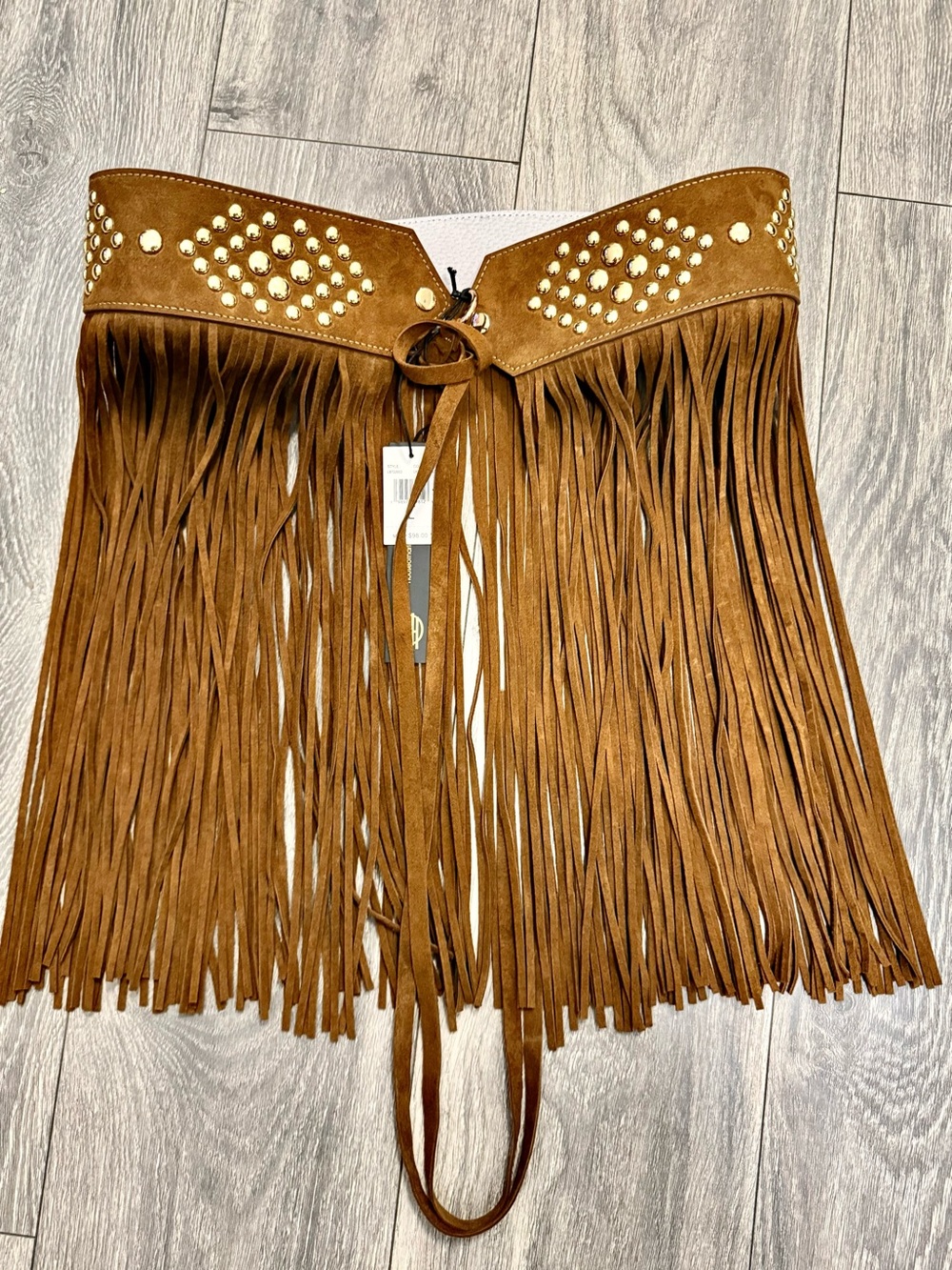 House of Harlow 1960 Brown Suede Fringe Belt with Gold Studs Small. 27x18”